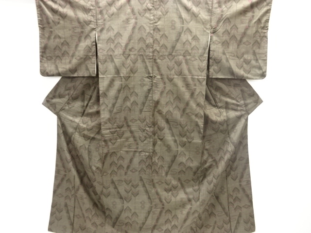 抽象模様織出し本場泥大島紬着物（5マルキ）